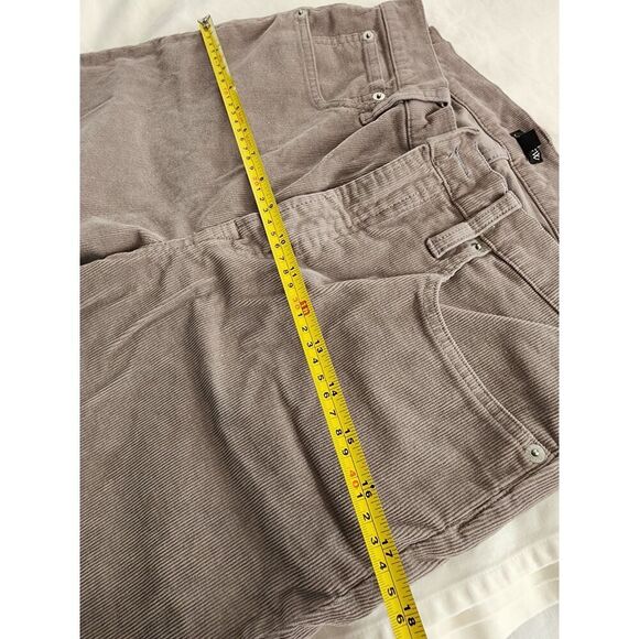 J. CREW gray corduroy pants 30"Waist sraight leg classic Loose Fit Preppy - Picture 7 of 9